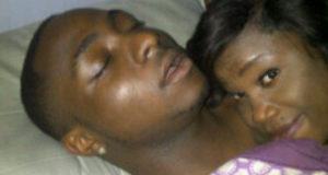 Davido spotted in bed with a new 'sonia'?