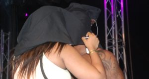 KISS OF LIFE- Iyanya kissing a fan on stage