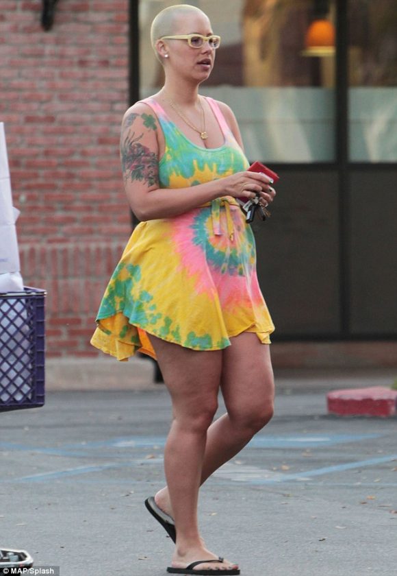 Sexy Amber Rose step out after childbirth
