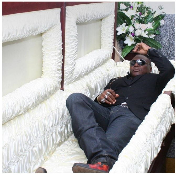 Charley boy shows off his casket
