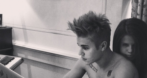 Justin Beiber shares intimate pic of himself and Selena