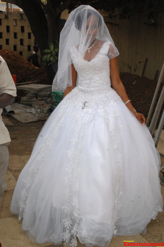 Taiwo Oyebanjo weds Cool FM OAP Dotun Ojuolape The Bride