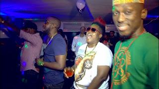 Davido shuts down the club as he Celebrates 21st Birthday