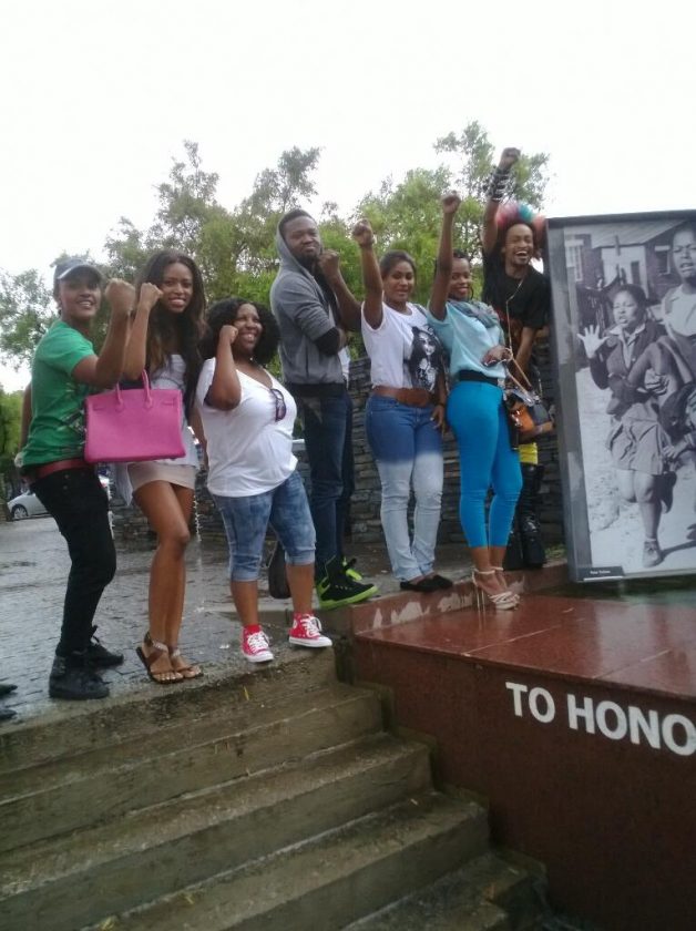 Denrele Edun, Beverly Osu visits Mandela's house in Soweto to pay last respect
