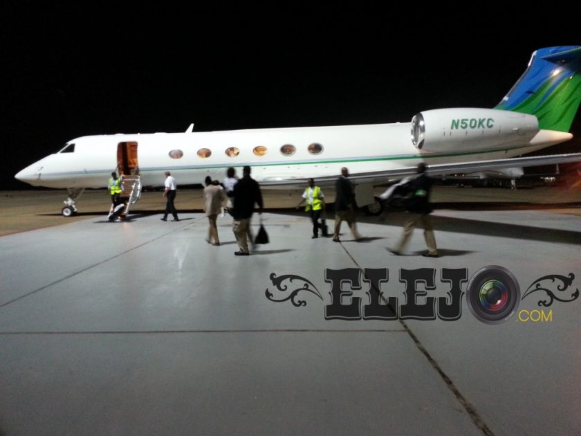 Mariah Carey leaves Lagos in private