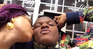 Nadia Buhari give Wizkid a kiss