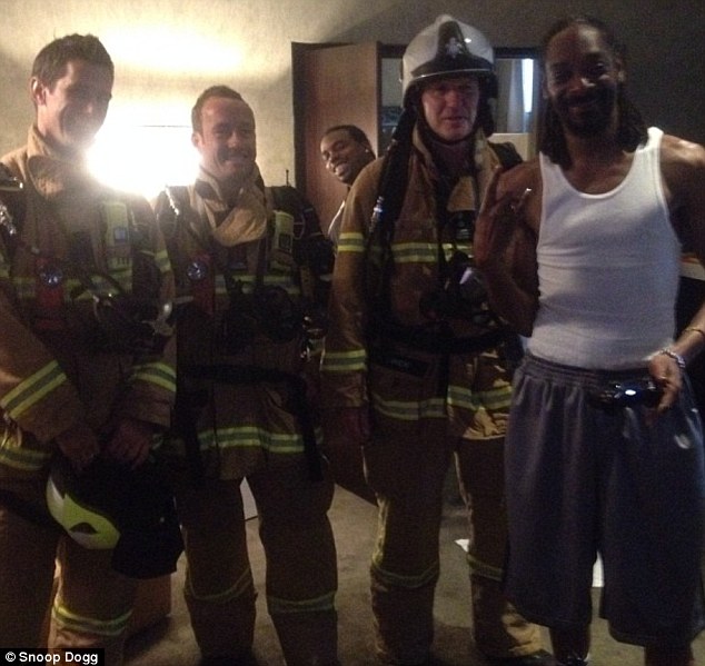 Snoop Dogg with Firemen in Melbourne