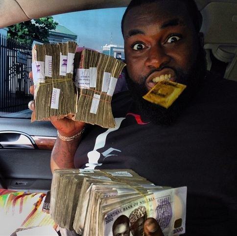 Davido’s Hypeman, Special ED display cash