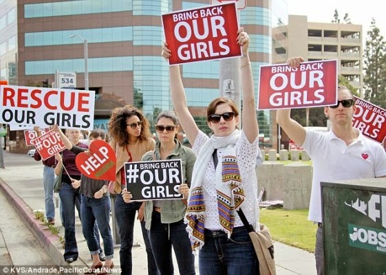 Anne Hathaway leads protest in LA