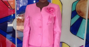Annie steps out in pink suit