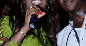 Tiwa Savage exposes butt for male fan on stage