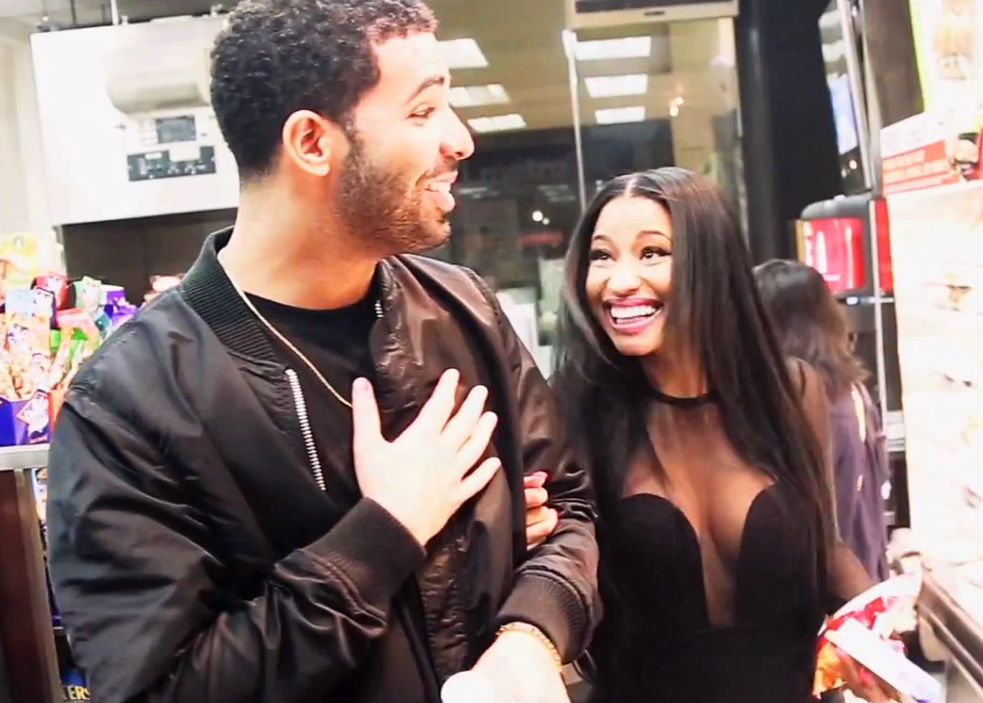 Drake takes Nicki Minaj snack shopping