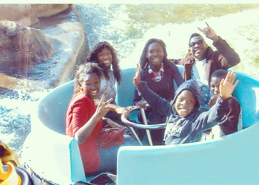 Omotola Jolade and family have fun
