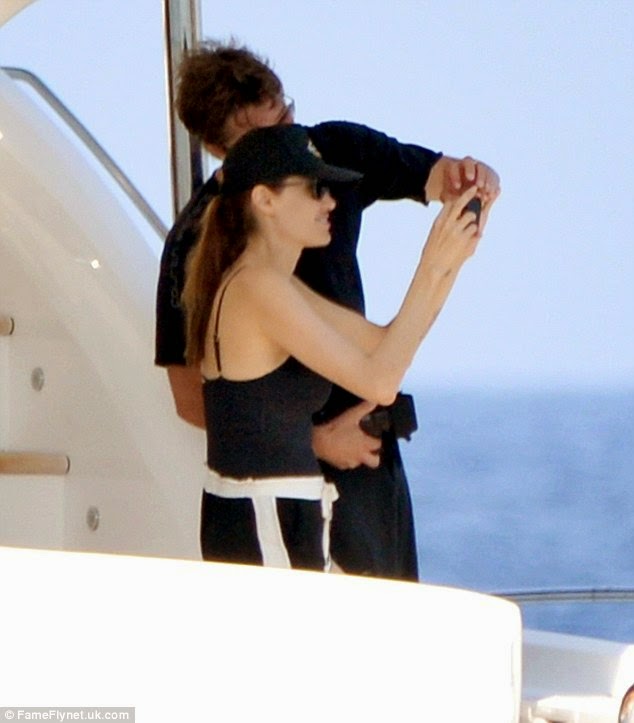Angelina Jolie & Brad Pitt spend honeymoon in a luxury yacht