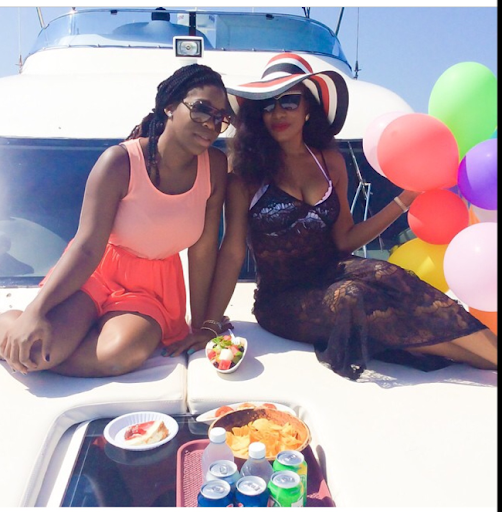 Chika Ike rents a Yacht in Dubai
