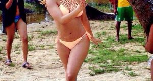 Sarah Ofili rocks hot yellow Bikini