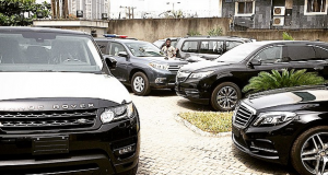 Basketmouth throws diss at 'fake' Nigerian celebs