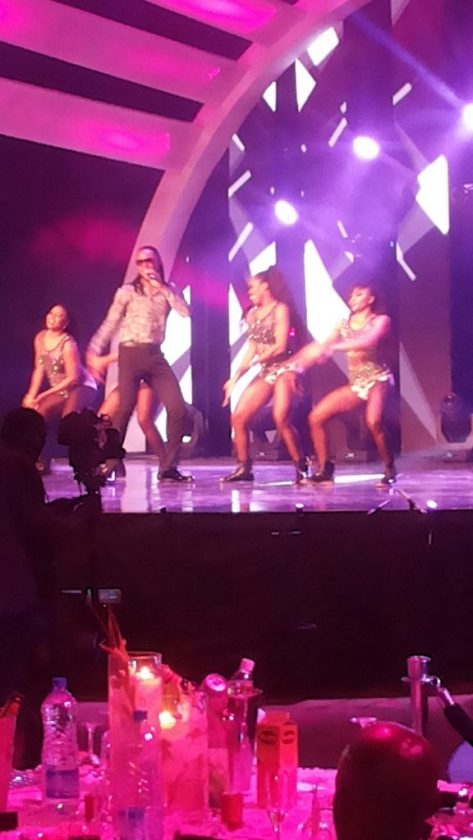 Flavour performing - The Glo CAF awards 2015