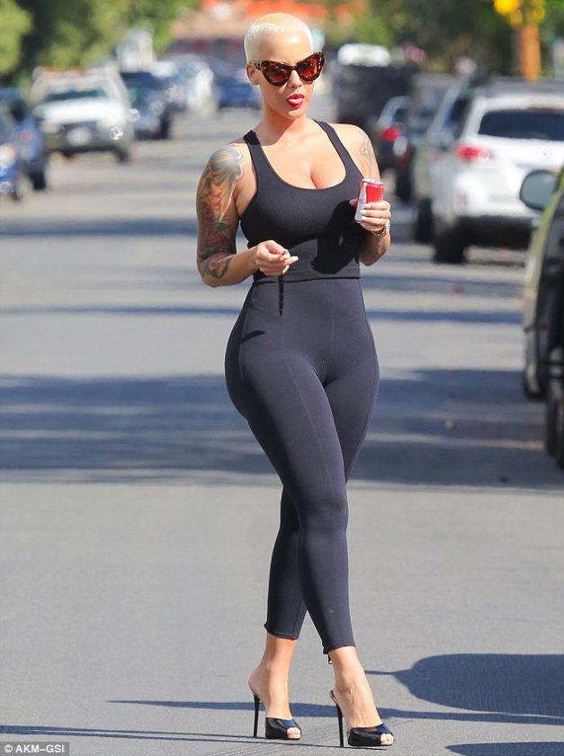 Amber Rose Flaunts Hot Bod