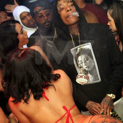 Wiz Khalifa strip clubbing