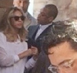 Jay Z and Beyonce caught fighting in public