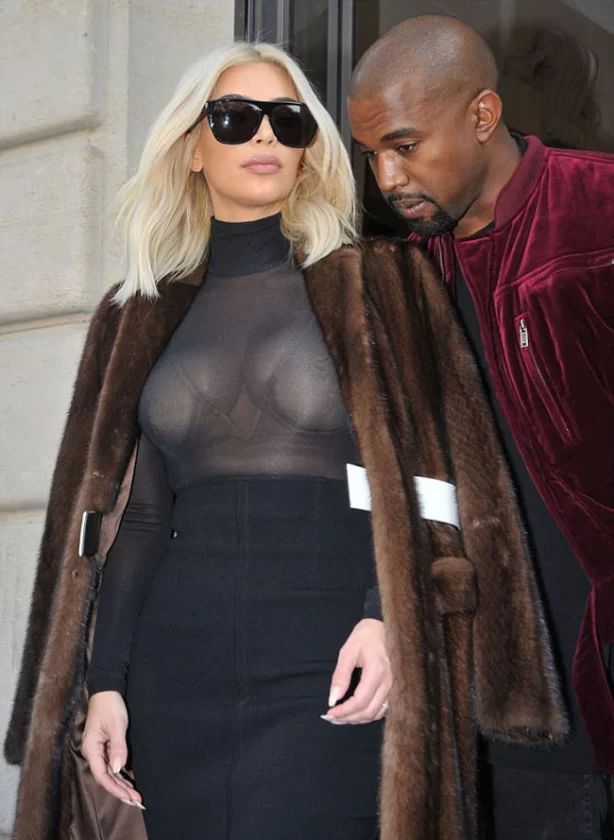 Kim Kardashian and Kanye Steps Out