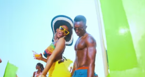 Ak Songstress - Holiday [ViDeo]