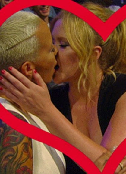 Amber Rose kiss Amy Schumer