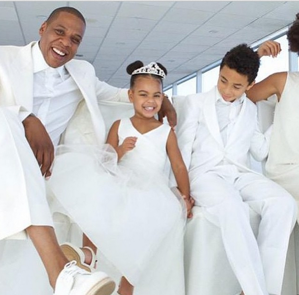 Beyonce, Jay Z & Blue Ivy in all white