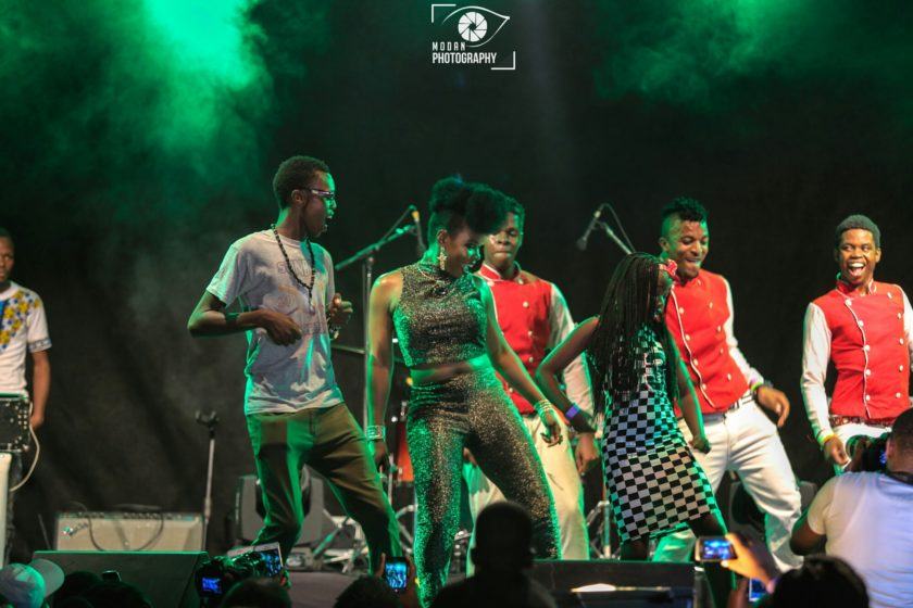 Yemi Alade takes over Mombasa, thrills Kenyan fans on Easter Sunday