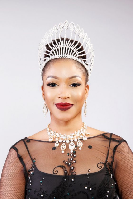 Dabota Lawson Aku 2015 NaijaVibe