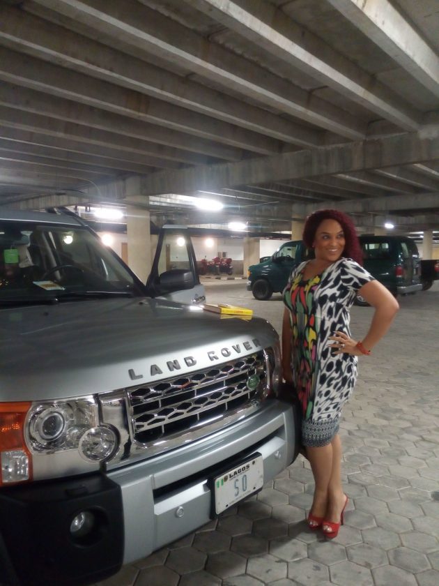 Sammy Okposo gifts wife with brand new LR3 automobile