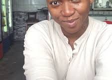 Waje shares no makeup photo