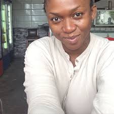 Waje shares no makeup photo