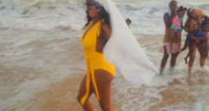 Ini Edo flaunts sexy bikini body