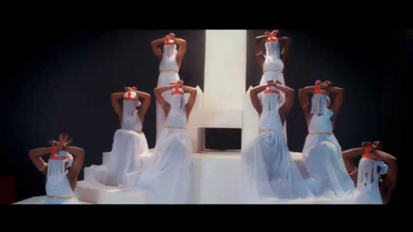 VVIP - Dogo Yaro ft Samini [ViDeo]