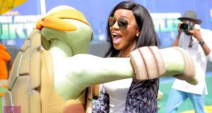 Seyi Shay Hangs Out With Orphans At The Nickelodeon Kids Event
