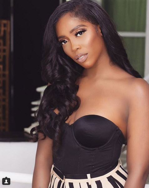 Tiwa Savage Flaunts Cleavage