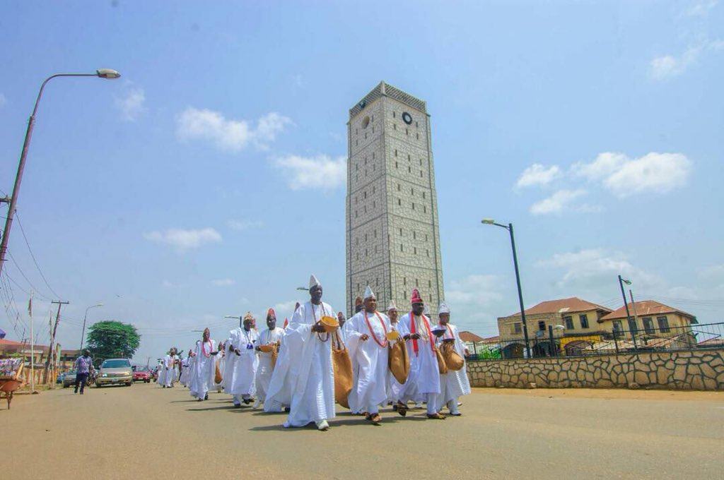 ooni aje4