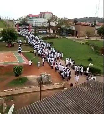 UI College of Medicine Students Forced Out Of Their Hall Of Residence After 3 day Sit At Home Against Introduction Of New N100000 Professional Training Levy 2