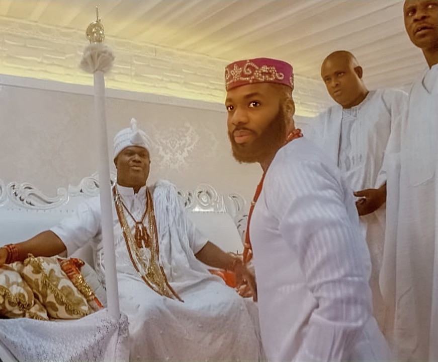 Swanky Jerry Visits Ooni of Ife 1 Swankyjerry