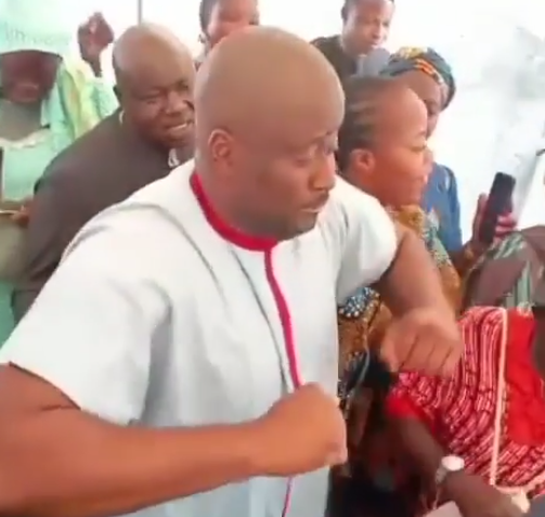 Desmond Elliot Doesn’t Care About His Constituency - Do2dtun 1 Desmond Elliott