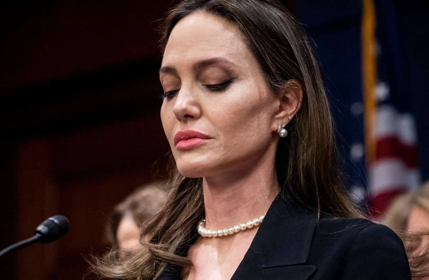 I Tried To Take My Own Life In My Early Twenties - Angelina Jolie 1 Angelina Jolie