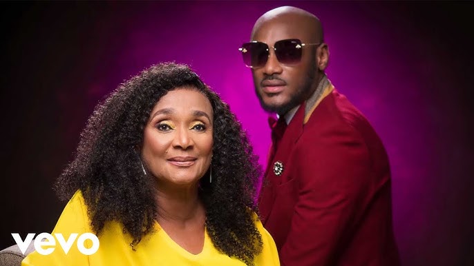 2face Idibia and his mother
