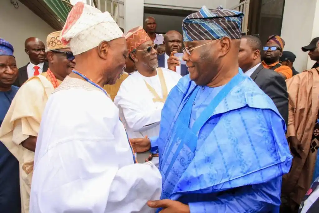 Atiku Abubakar and Oba Rashidi Ladoja