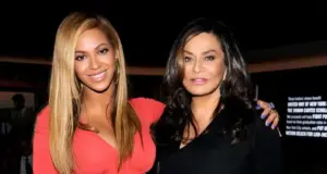 Beyoncé and her mum