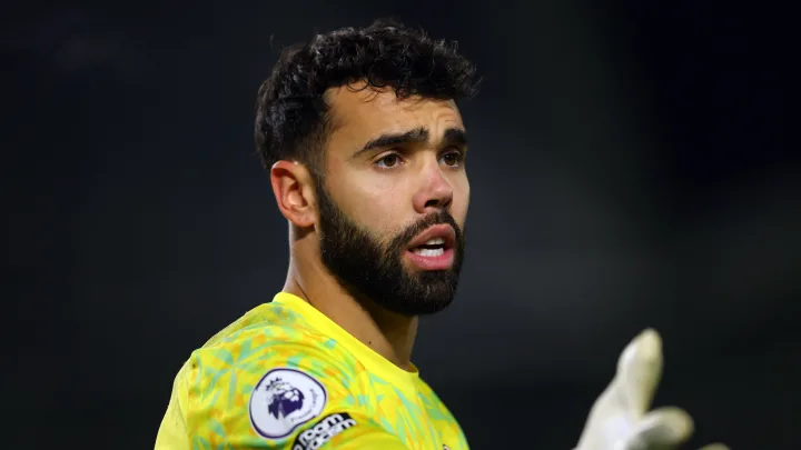 Raya Is The Most Unfortunate Goalkeeper In The World - Graham Stack 1 David Raya