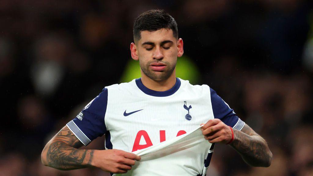 MUFC Should Sign Romero And Wharton - Scholes 1 Christian Romero