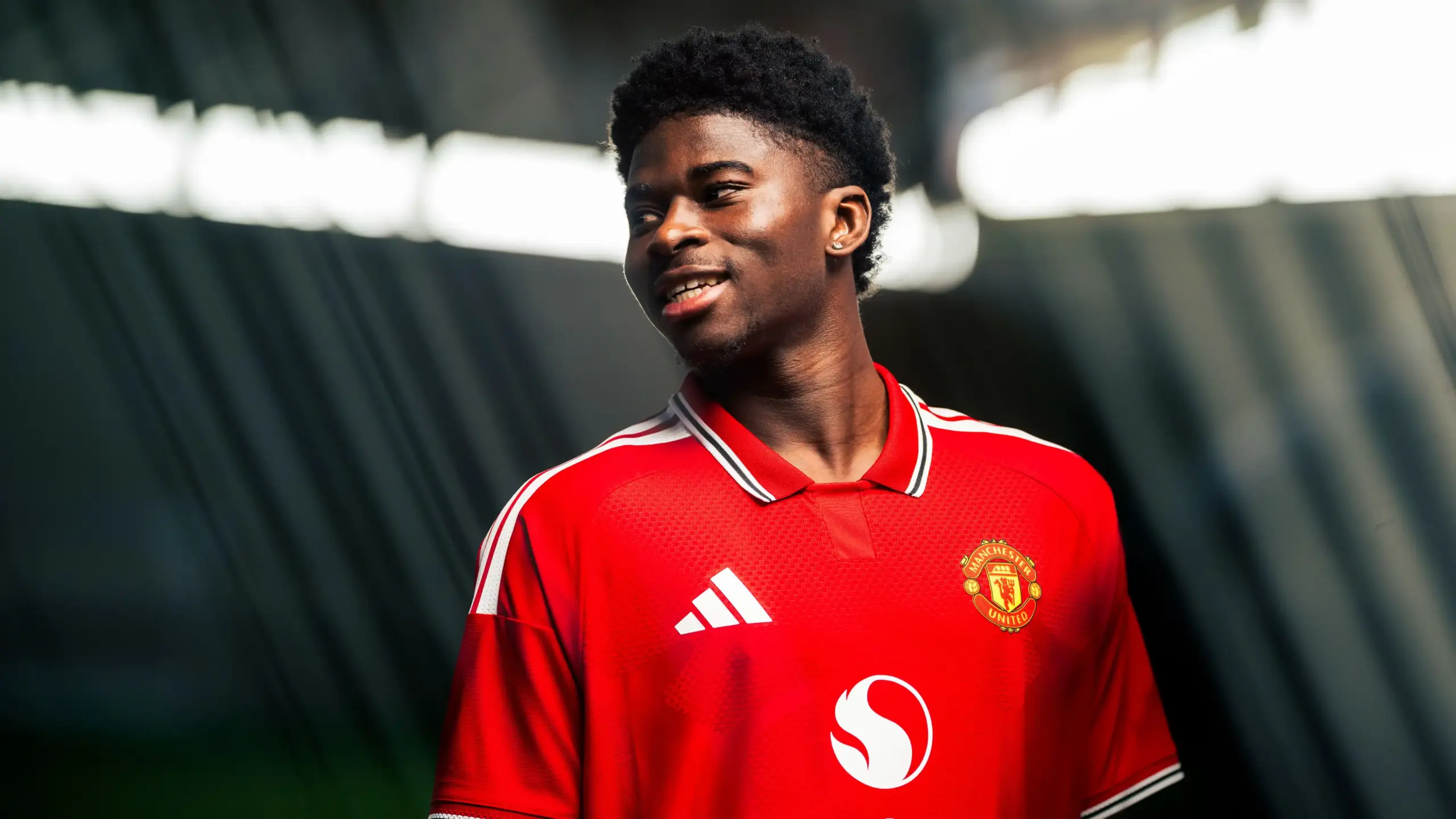 MUFC Fans Must Be Patient With Baleba - Carrick 1 Carlos Baleba